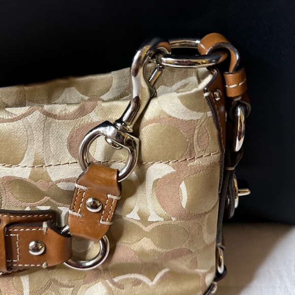 Super Classic Coach F13980 Carly Optic Signature Handbag w/Leather Strap & Trim - Picture 14 of 16